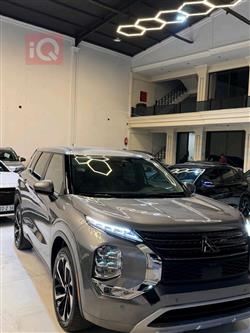 ميتسوبيشي اوتلاندر